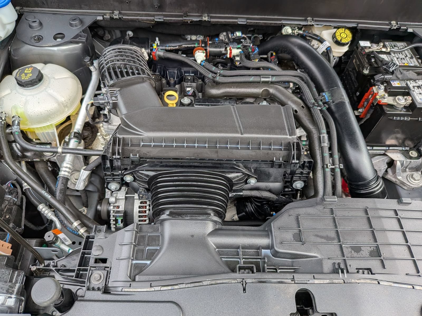 Used 2025 Ford Maverick Lariat AWD/4WD image 39