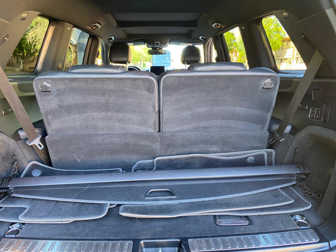 Used 2019 Mercedes-Benz GLS 450 4MATIC image 11
