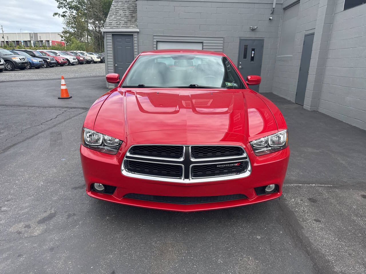 Used 2012 Dodge Charger SXT Plus RWD image 2