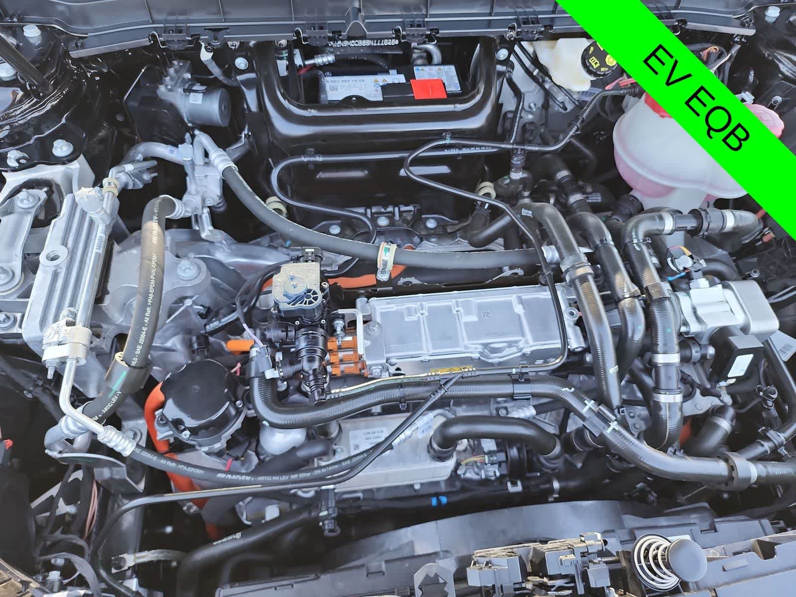 Used 2025 Mercedes-Benz EQB 250+ image 13