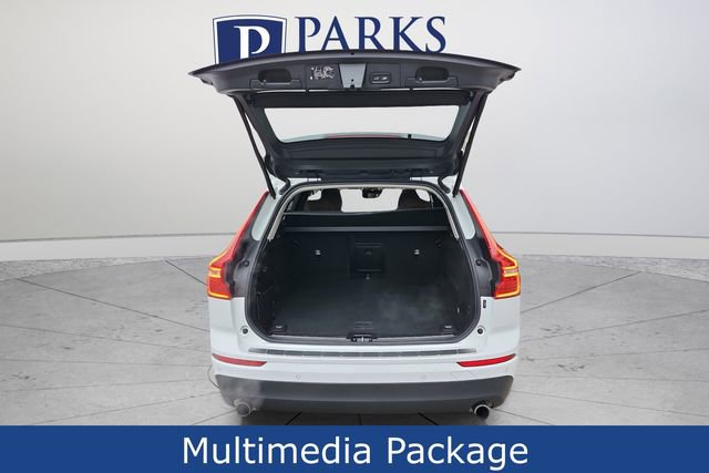 Used 2019 Volvo XC60 T6 Momentum w/ Multimedia Package image 20