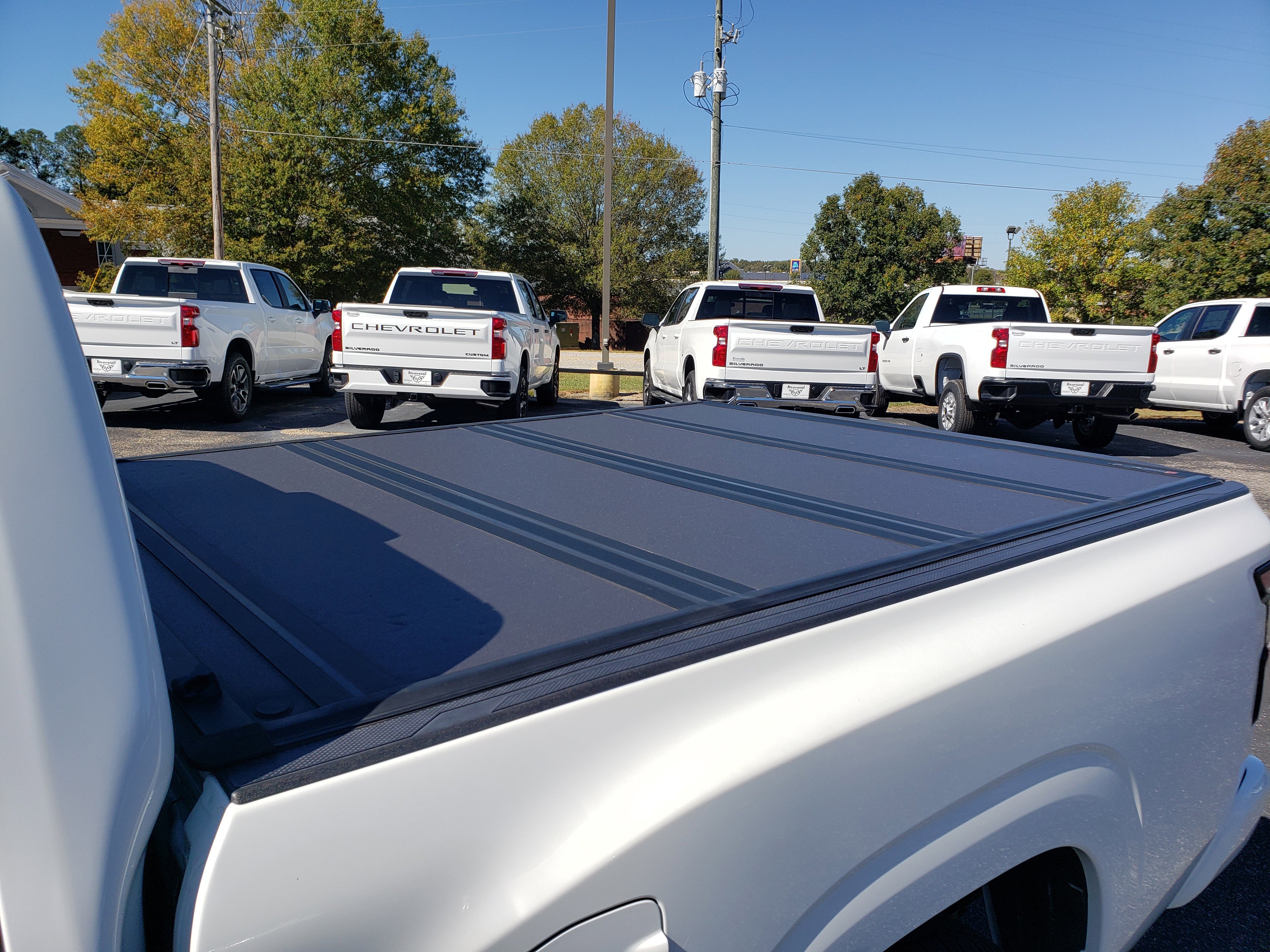 Used 2022 Nissan Frontier SV w/ Technology Package image 10