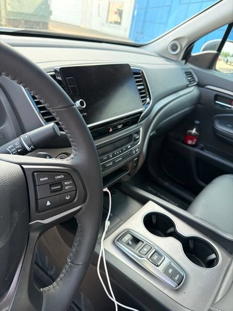 Used 2025 Honda Ridgeline RTL image 12