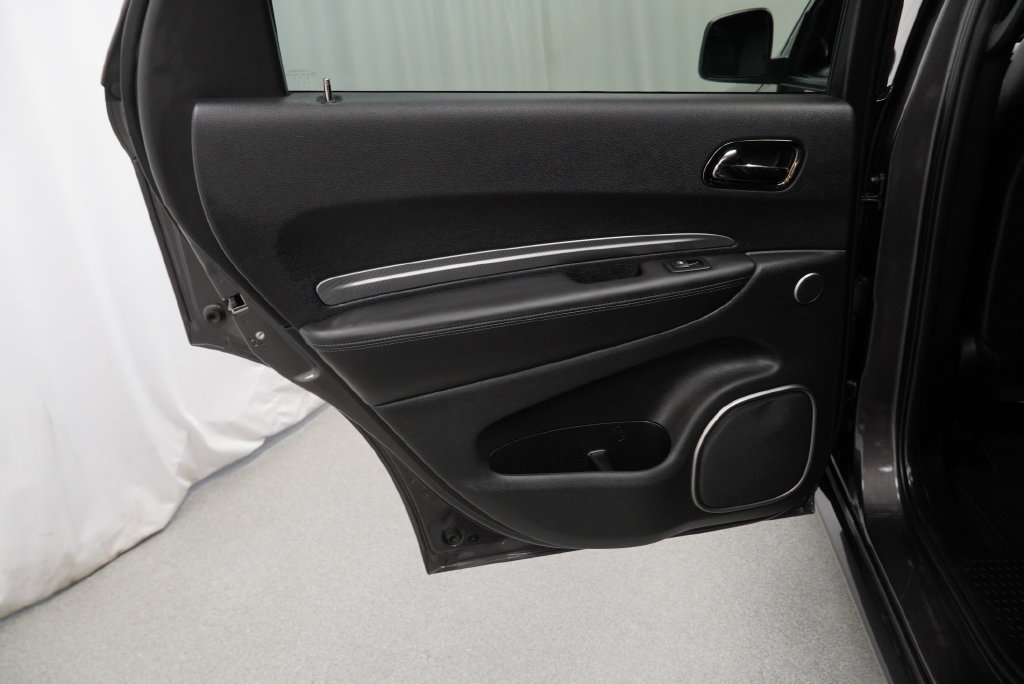 Used 2020 Dodge Durango R/T w/ Blacktop Package AWD/4WD image 28