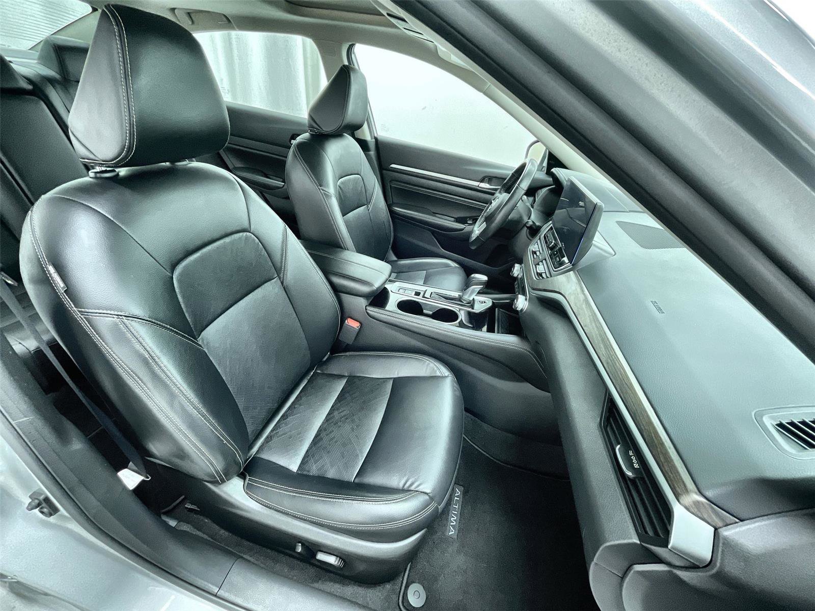 Used 2023 Nissan Altima 2.5 SL FWD image 28