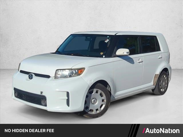 Used 2011 Scion xB FWD image 1