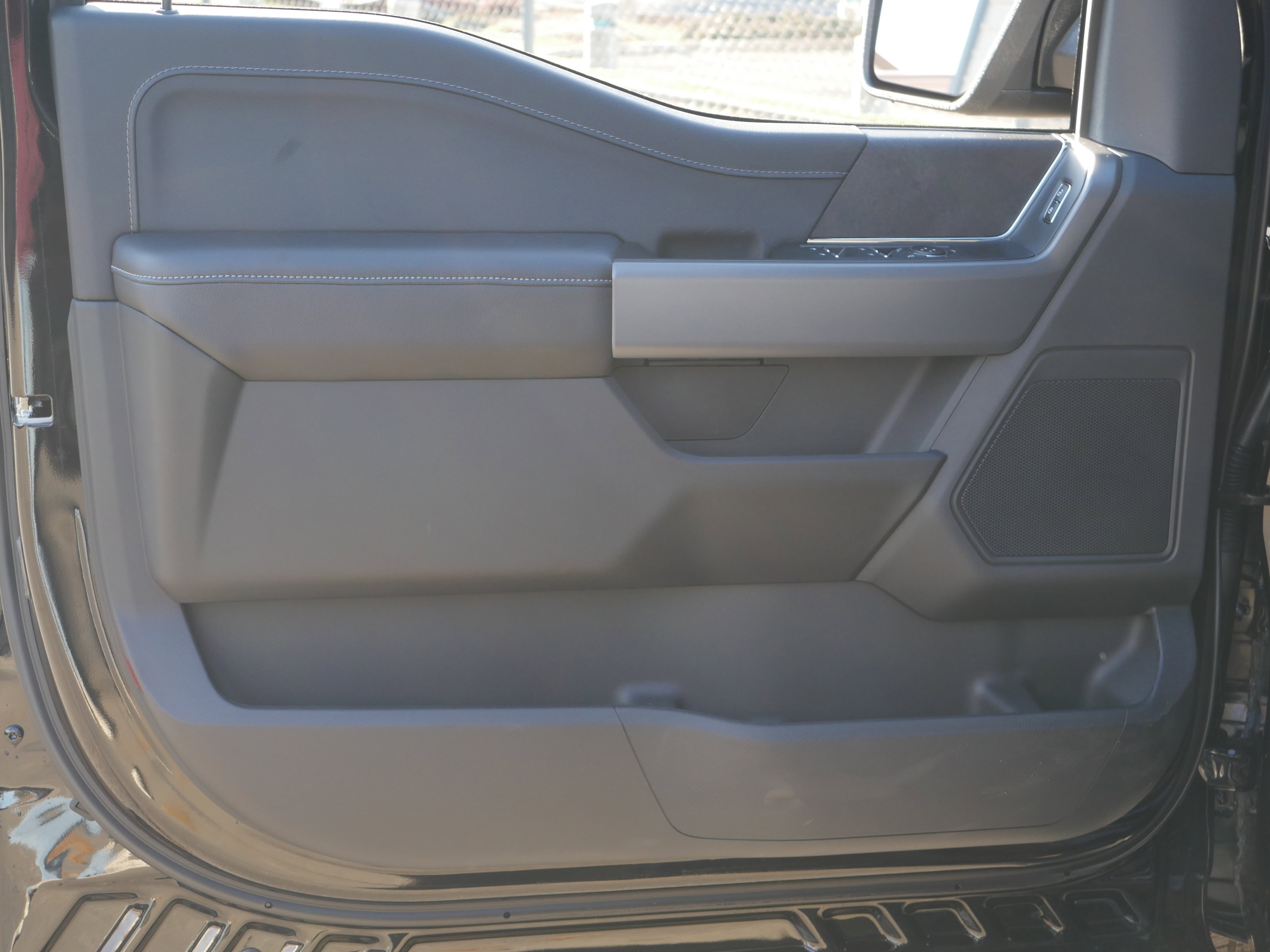 New 2025 Ford F150 XLT w/ Equipment Group 301A Standard image 34