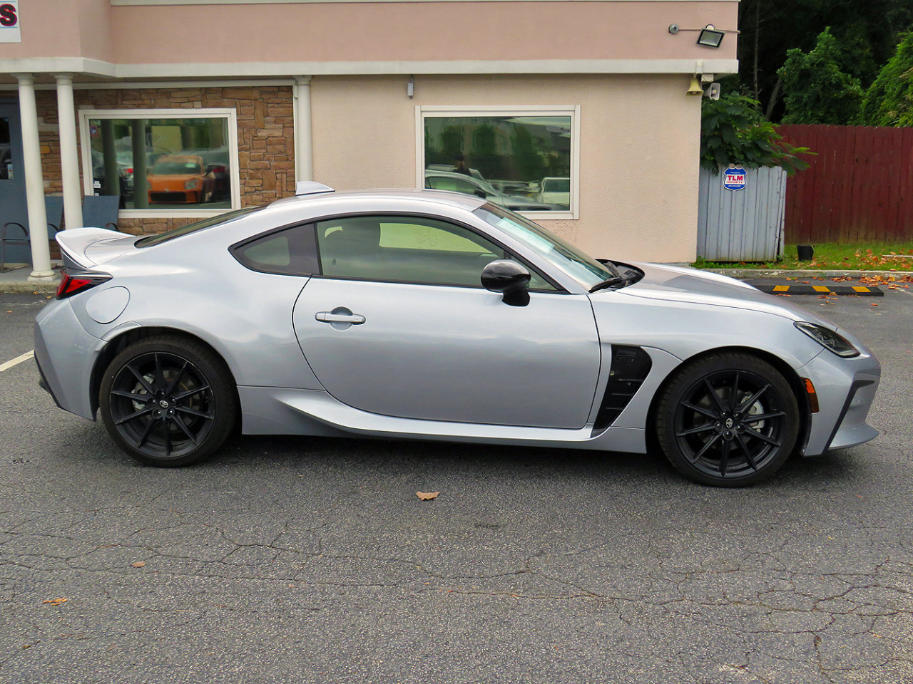 Used 2024 Toyota GR86 Premium image 6