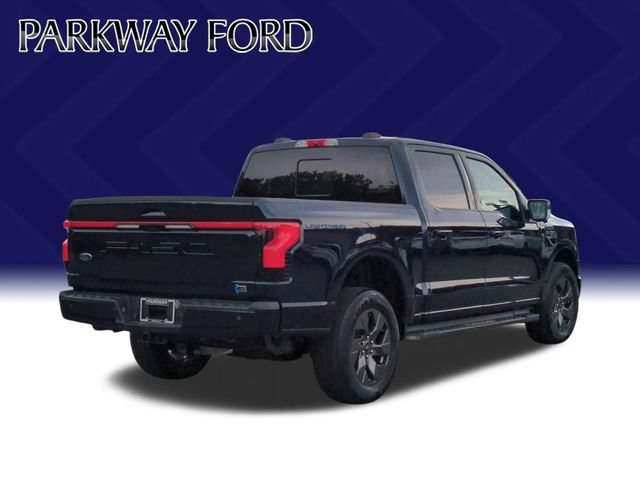 Used 2023 Ford F150 Lightning Lariat AWD/4WD image 5