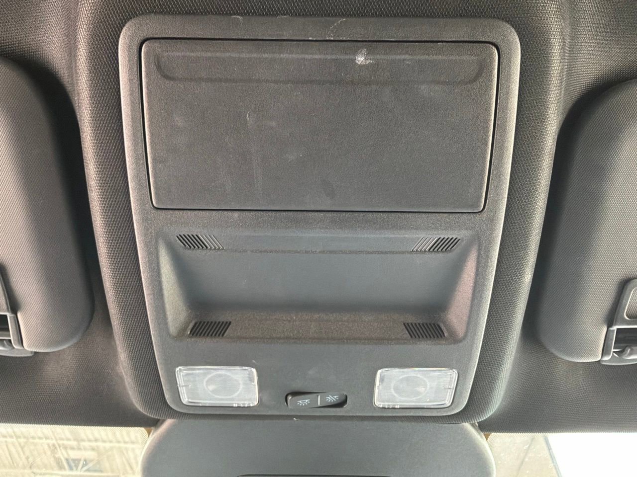 Used 2023 Ford Escape ST-Line FWD image 17