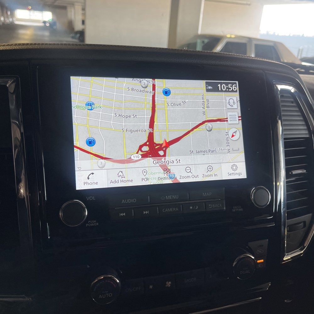 Certified 2023 Nissan Titan Platinum Reserve w/ Moonroof Package image 5