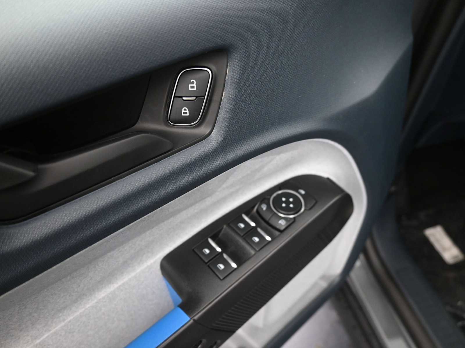 New 2025 Ford Maverick XLT w/ Equipment Group 301A image 22