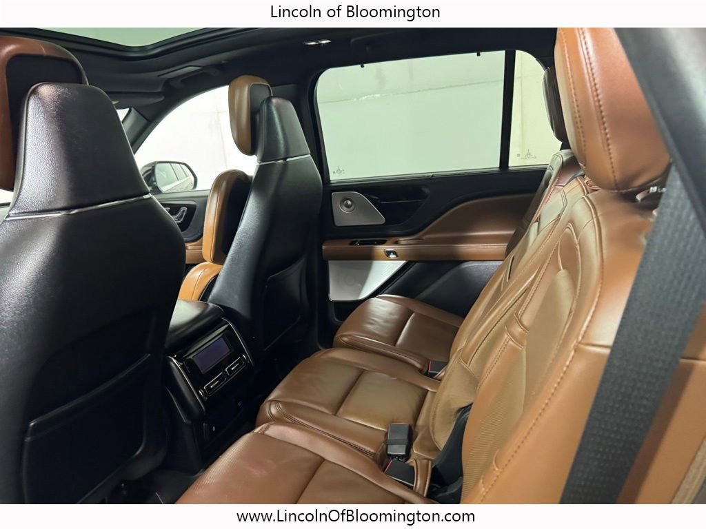 Certified 2023 Lincoln Aviator Grand Touring w/ Equipment Group 301A AWD/4WD image 33