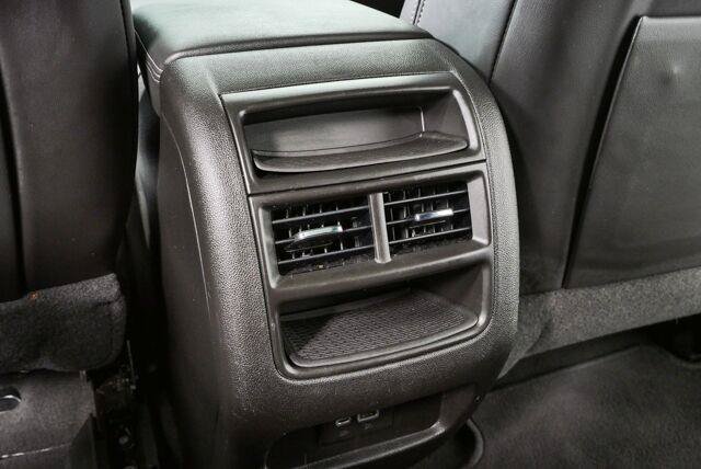 Certified 2023 Cadillac XT5 Premium Luxury w/ Technology Package FWD image 32