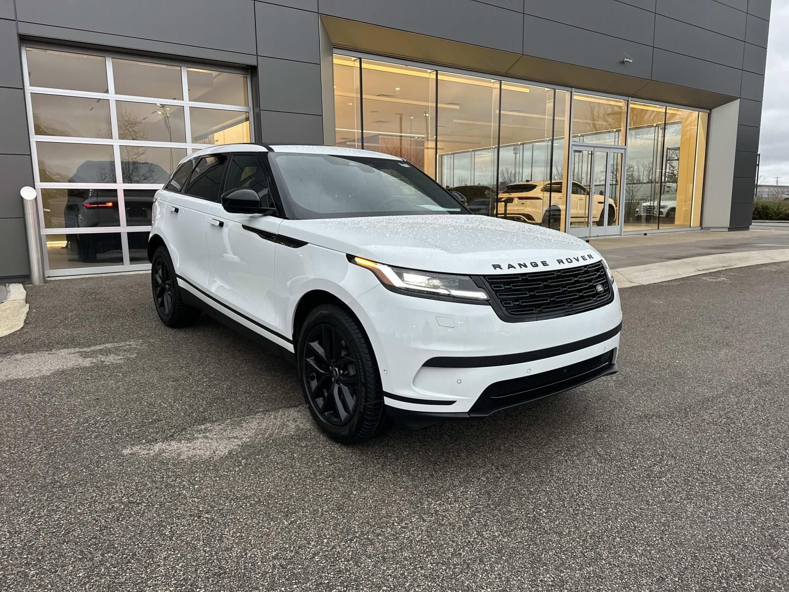 New 2026 Land Rover Range Rover Velar S image 3