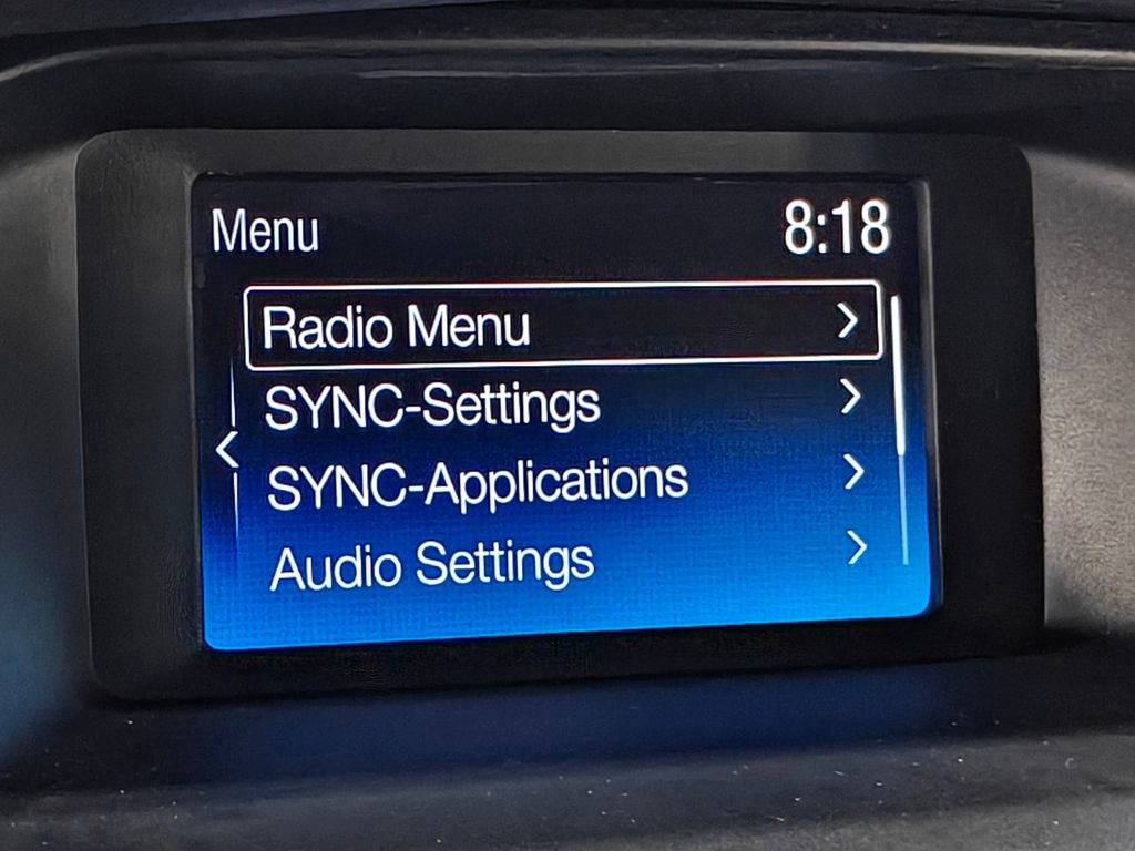 Used 2015 Ford Focus SE w/ SE Sport Package FWD image 9