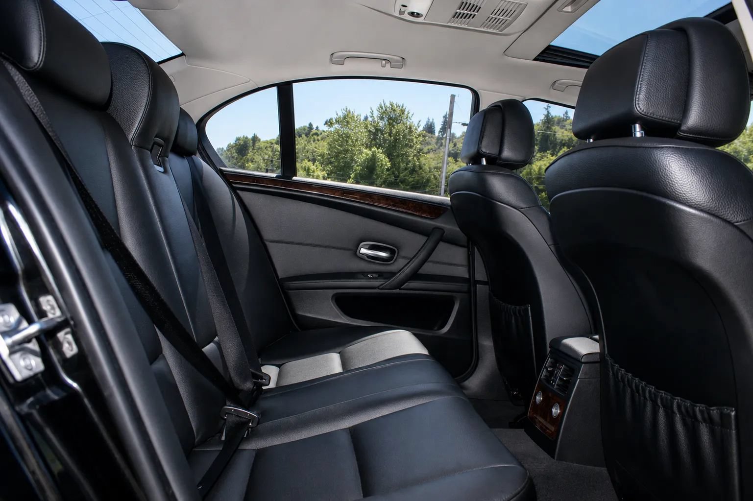 Used 2010 BMW 535i xDrive Sedan AWD/4WD image 18