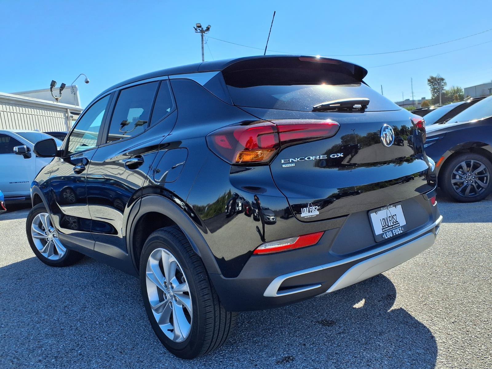 Used 2023 Buick Encore GX Preferred w/ Cold Weather Comfort Package AWD/4WD image 30