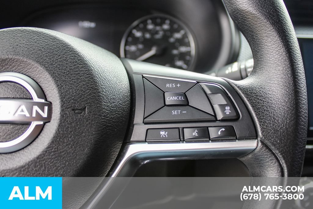 Used 2023 Nissan Kicks SV FWD image 27