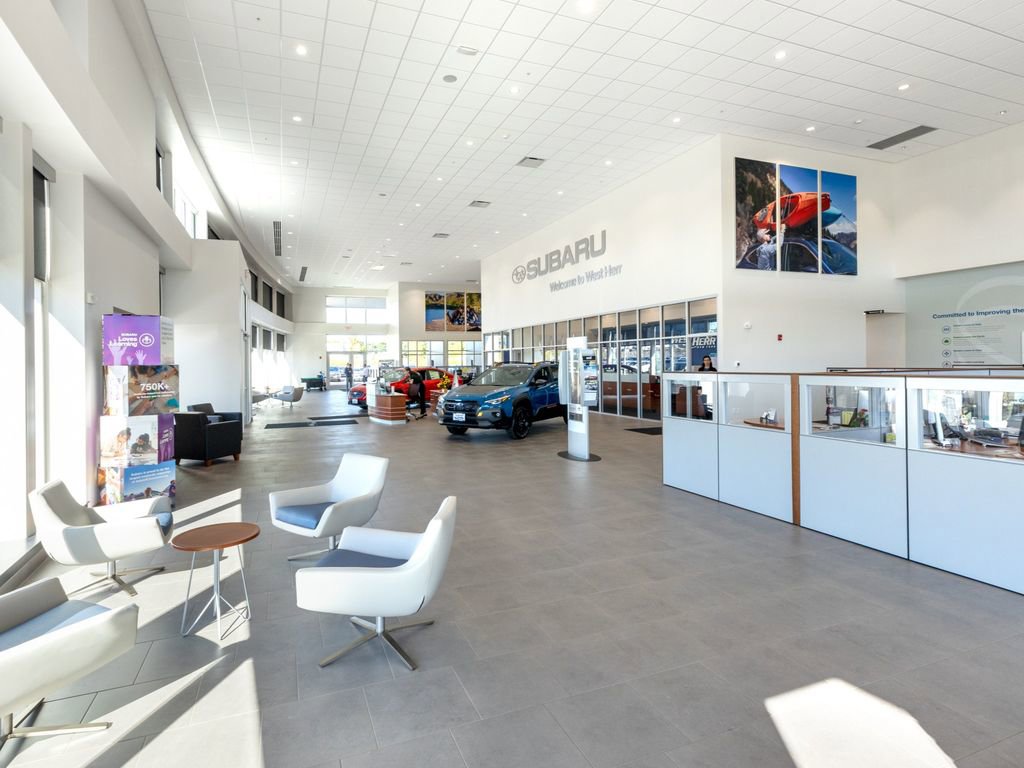 Used 2023 Subaru Forester Premium image 13