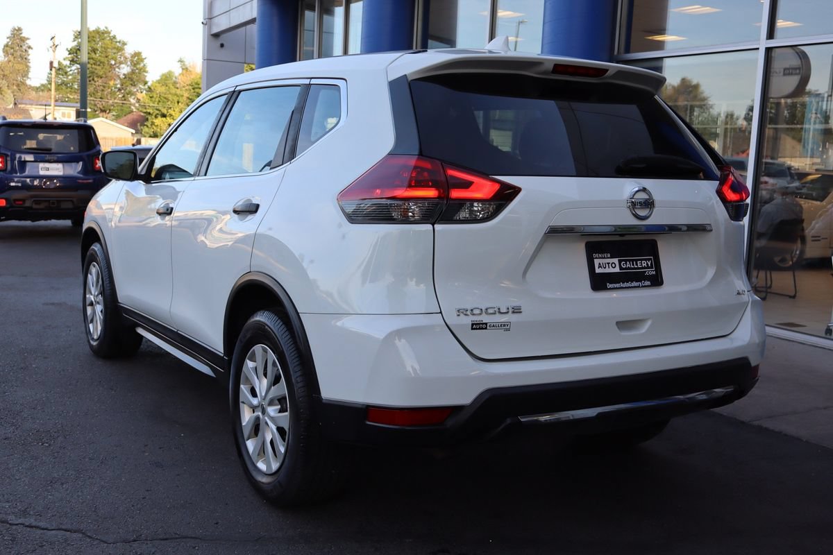 Used 2019 Nissan Rogue S AWD/4WD image 3