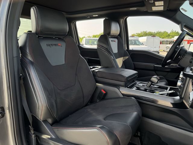 Certified 2025 Ford F150 Raptor w/ Equipment Group 803A Raptor R AWD/4WD image 33
