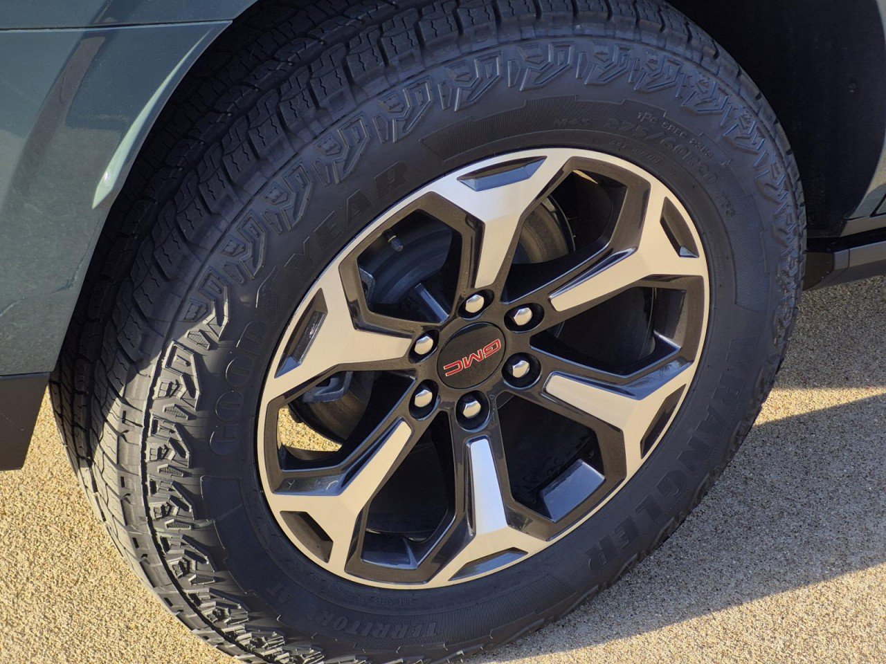 New 2026 GMC Yukon XL AT4 Ultimate image 5