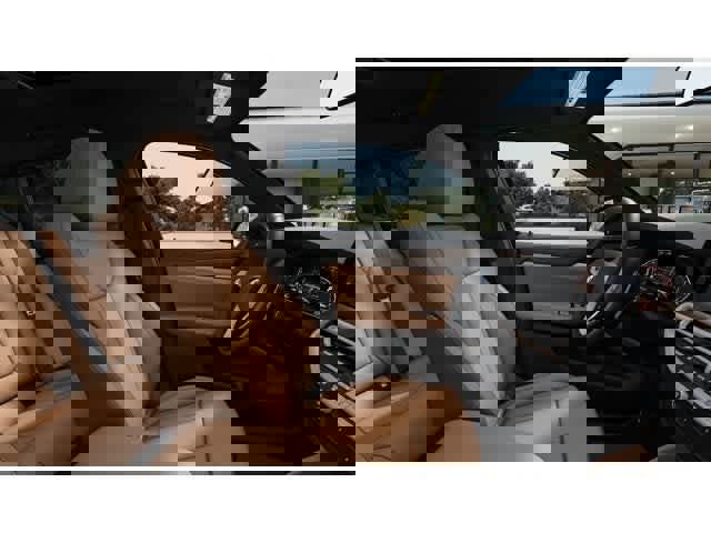 New 2025 BMW X4 xDrive30i w/ Convenience Package image 9