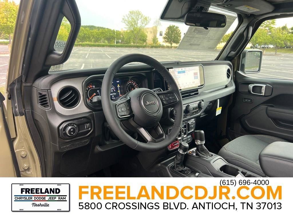 New 2025 Jeep Gladiator Willys image 10