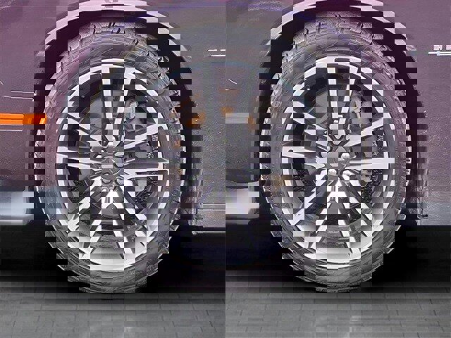 Used 2021 Dodge Challenger R/T w/ Plus Package image 9