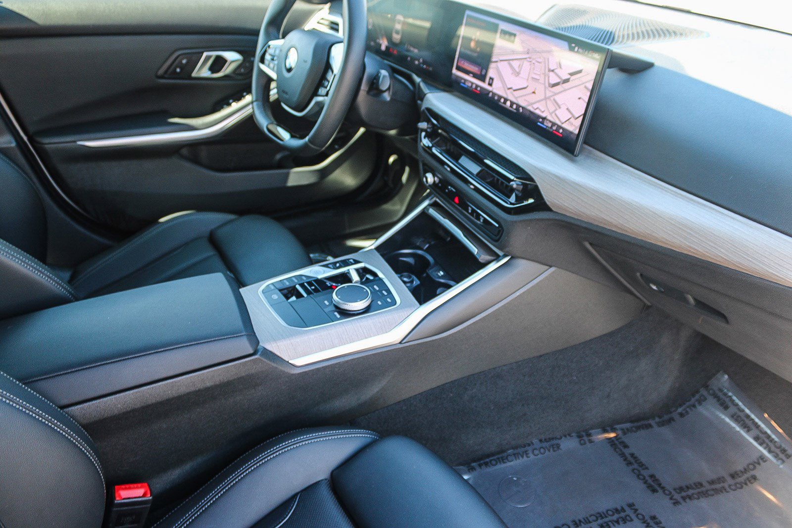 Used 2025 BMW 330i xDrive Sedan image 17
