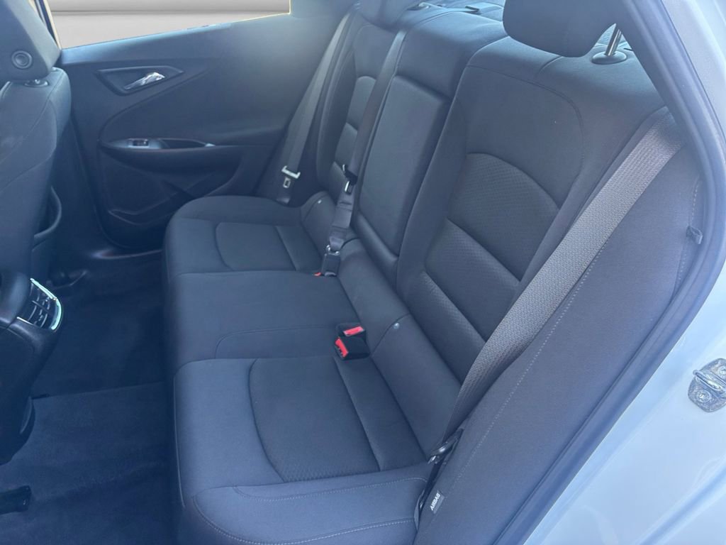 Used 2023 Chevrolet Malibu LT FWD image 14