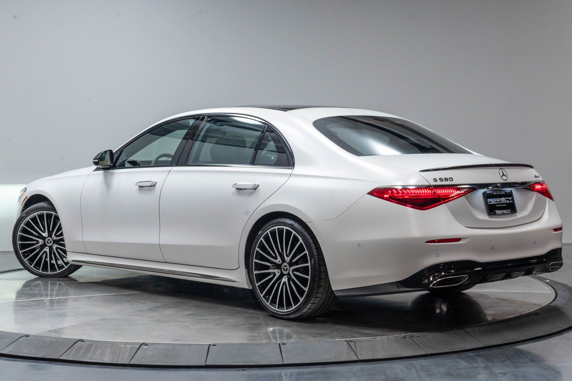 Used 2024 Mercedes-Benz S 580 4MATIC Sedan image 64