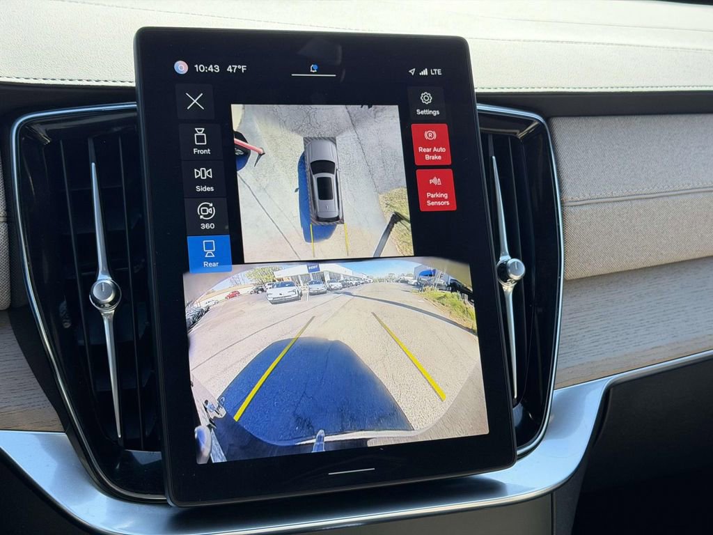 Used 2025 Volvo XC90 T8 Ultra image 4