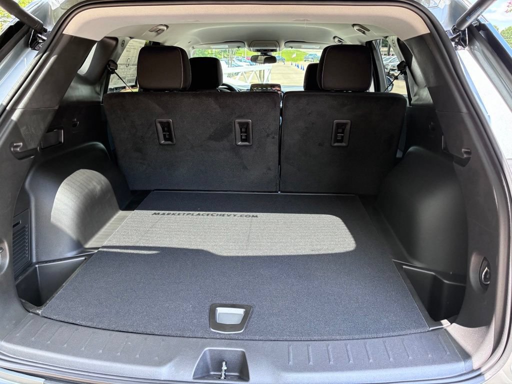 New 2026 Chevrolet Blazer LT w/ Convenience Package FWD image 8