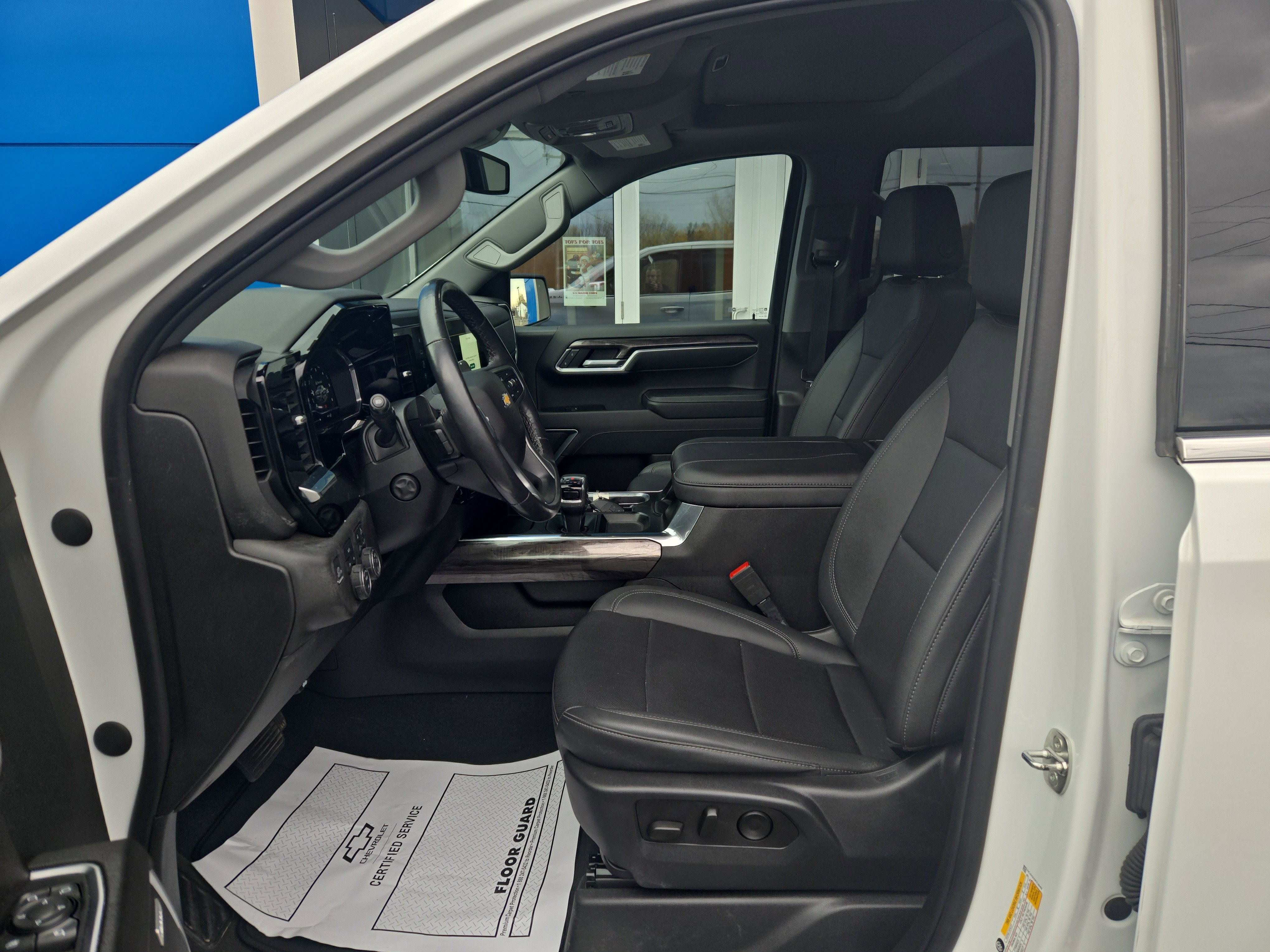 Used 2023 Chevrolet Silverado 1500 LTZ w/ LTZ Convenience Package II image 12