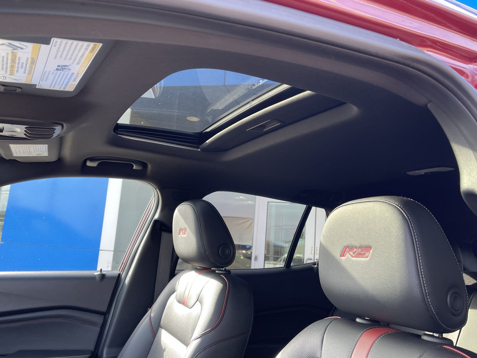 Used 2024 Chevrolet Trax RS w/ Sunroof Package FWD image 21