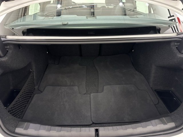 Used 2025 BMW 330i xDrive Sedan w/ Premium Package image 44