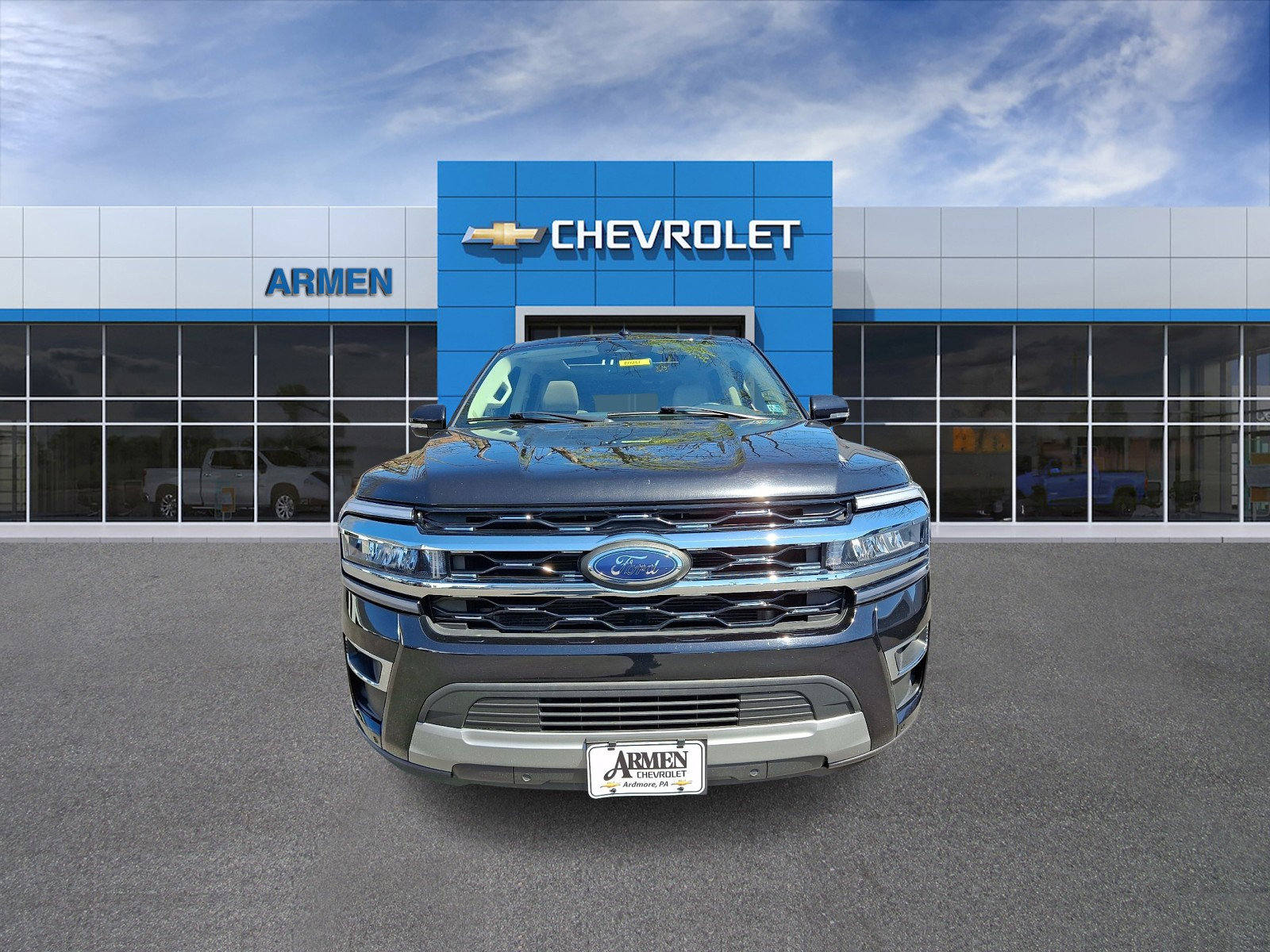 Used 2024 Ford Expedition Max Limited image 3