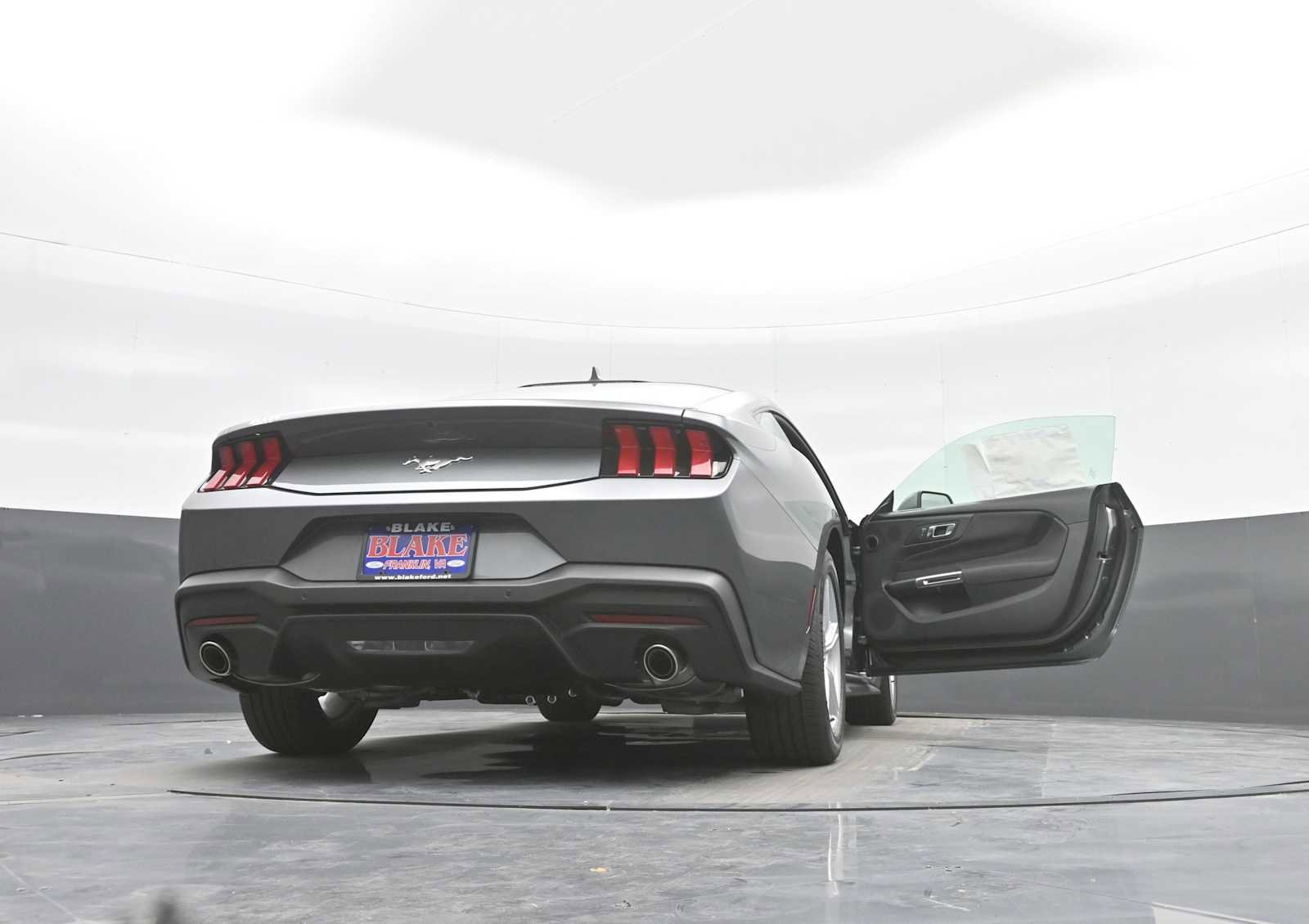 New 2026 Ford Mustang Coupe image 30