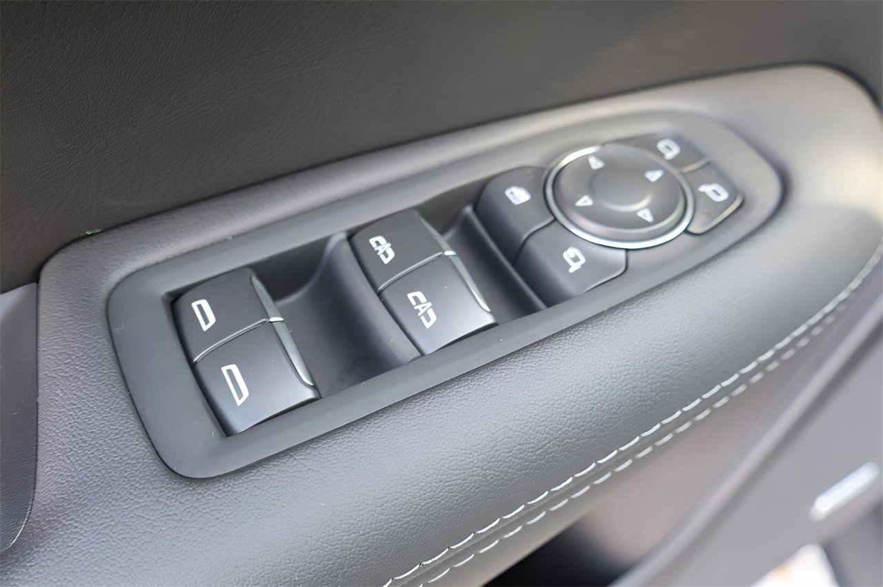 New 2025 Cadillac XT5 Premium Luxury w/ Technology Package image 11