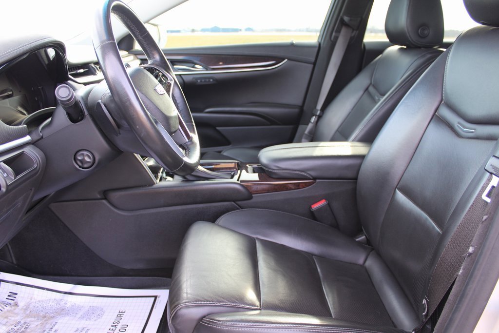 Used 2016 Cadillac XTS Luxury image 9