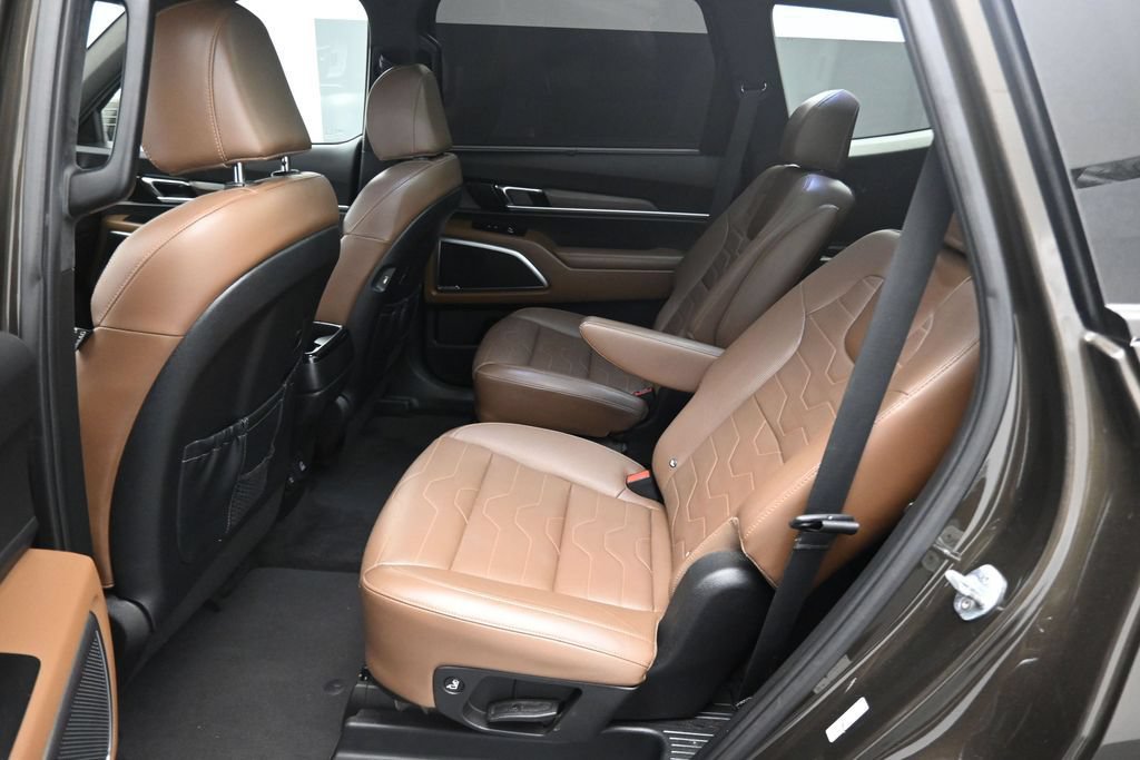 Used 2022 Kia Telluride SX w/ SX Prestige Package AWD/4WD image 13