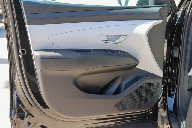 New 2026 Hyundai Tucson SEL image 8