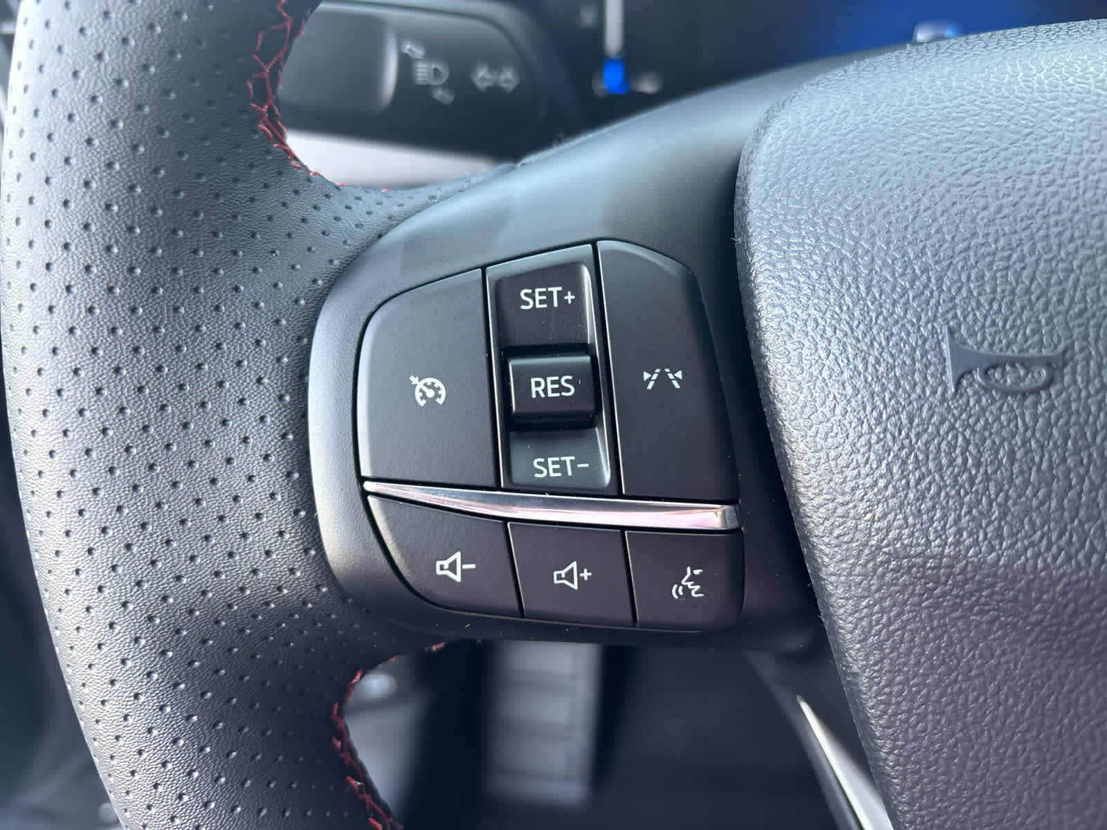 New 2026 Ford Escape ST-Line image 17