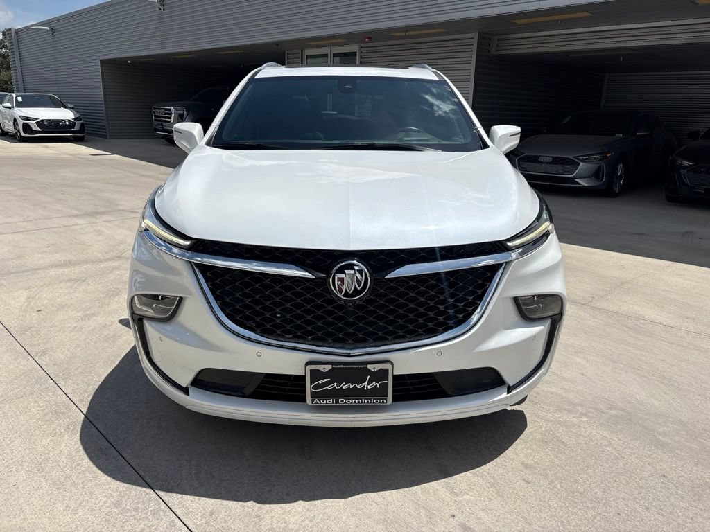 Used 2023 Buick Enclave Avenir w/ Avenir Technology Package FWD image 2