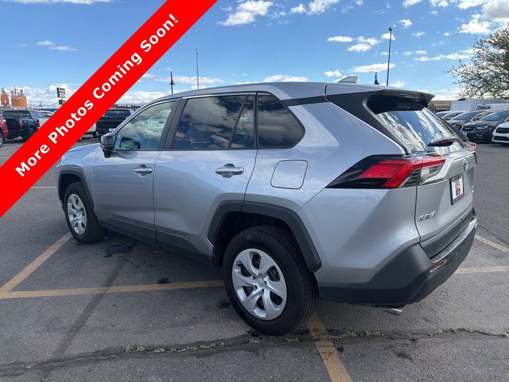 Used 2024 Toyota RAV4 LE image 3