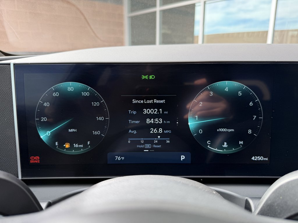 Used 2025 Hyundai Santa Cruz SEL image 18