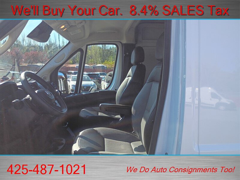 Used 2025 RAM ProMaster 2500 w/ Convenience Group FWD image 11