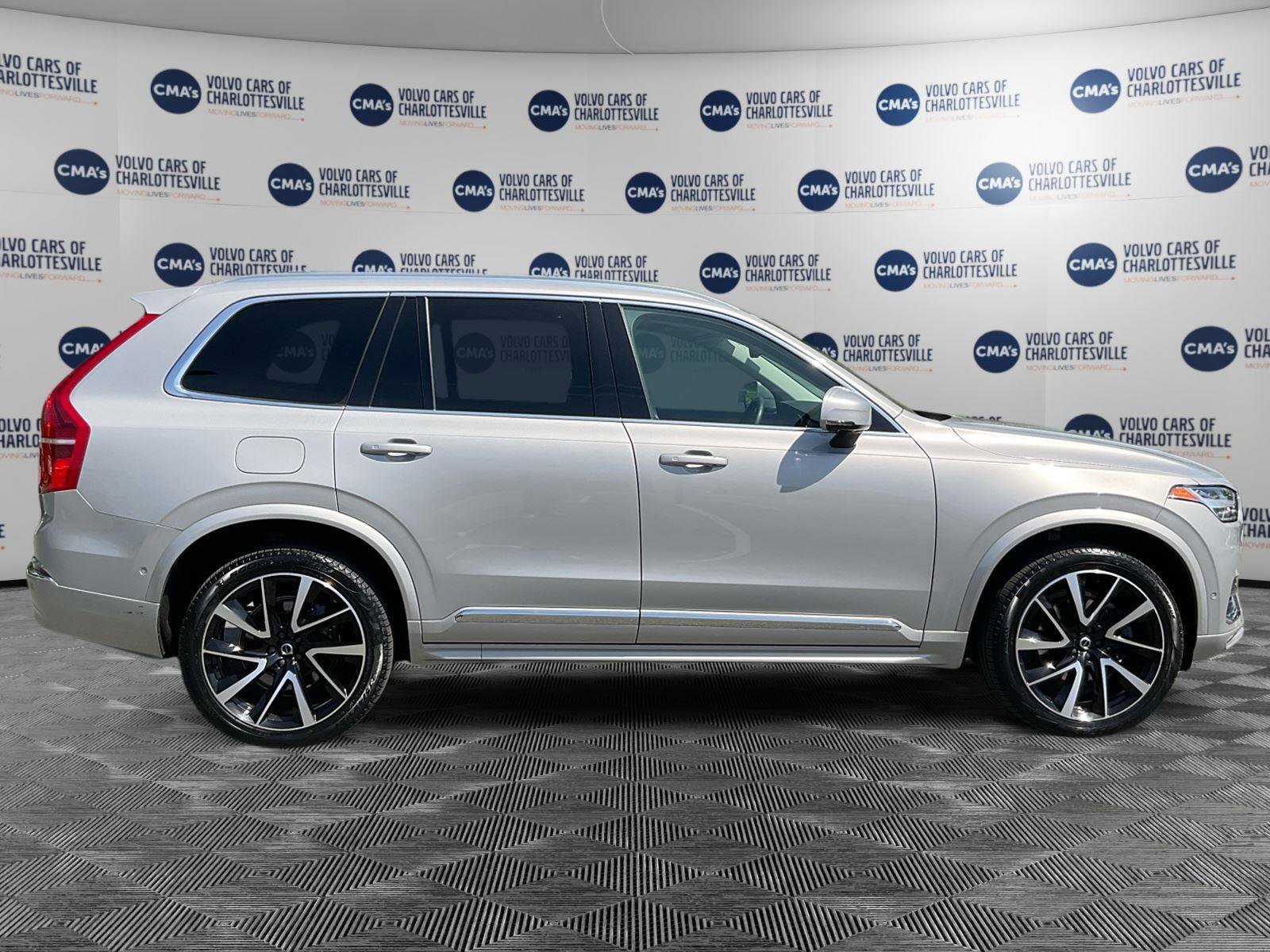 Used 2023 Volvo XC90 B6 Plus w/ Protection Package AWD/4WD image 6